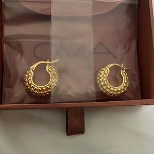 New in box Oma the Label earrings